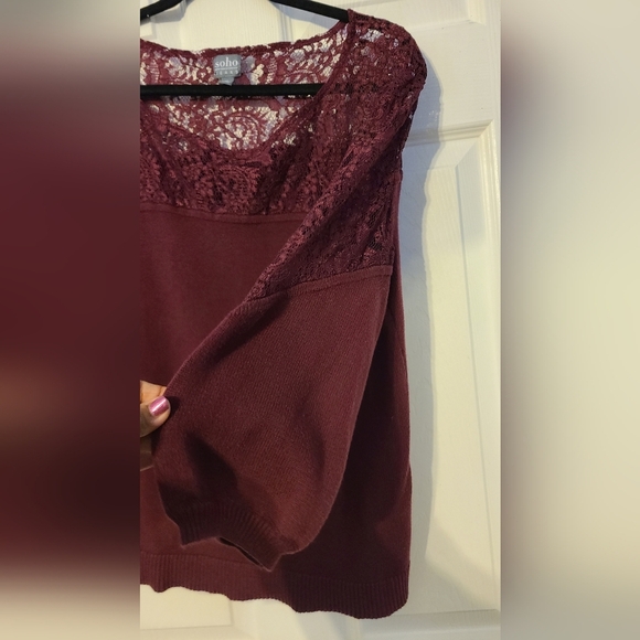 Chic Burgundy Lace Sweater Soho XL - Picture 4 of 9